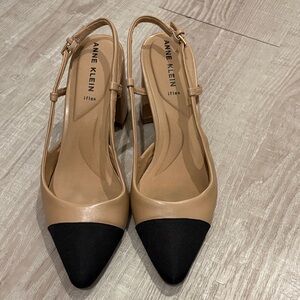 Anne Klein Tan and Black Heels